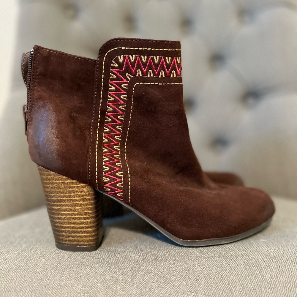 Western style brown ankle boots